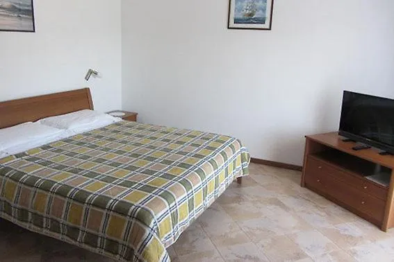 Seaside Serenity Awaits At Marija Apartment *
